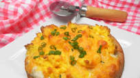 Biscuits and Sausage Gravy Breakfast Pizza Biscuits and Sausage Gravy Breakfast Pizza