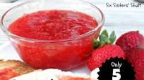 Mom's Easy Strawberry Freezer Jam (only 5 ingredients!) Mom's Easy Strawberry Freezer Jam (only 5 ingredients!)