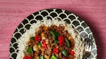 Chinese-Style Beef & Green Pepper Stir-Fry With Rice Chinese-Style Beef & Green Pepper Stir-Fry With Rice