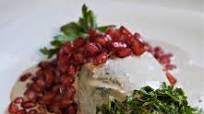 Chiles en nogada, receta de la cocina tradicional mexicana Chiles en nogada, receta de la cocina tradicional mexicana