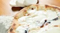 Focaccia con stracchino Focaccia con stracchino