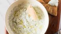 Tzatziki Salsa de Yogurt Griega Tzatziki Salsa de Yogurt Griega