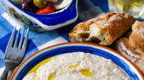 traditional Greek taramasalata (fish roe dip) recipe traditional Greek taramasalata (fish roe dip) recipe