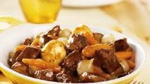 Totally Simple Beef Bourguignon Recipe - (4.4/5) Totally Simple Beef Bourguignon Recipe - (4.4/5)