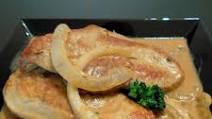 Sour Cream Pork Chop and Vidalia® Onion Gravy Sour Cream Pork Chop and Vidalia® Onion Gravy