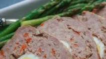 Polish Meatloaf with Egg (Pieczeń rzymska z jajkiem) Polish Meatloaf with Egg (Pieczeń rzymska z jajkiem)