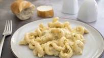 Cheesy Buttered Noodles Cheesy Buttered Noodles