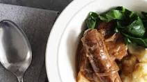Slow cooker sausage casserole with red onions Slow cooker sausage casserole with red onions