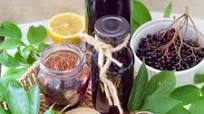 Homemade Elderberry Syrup (Elderberry Cordial) Homemade Elderberry Syrup (Elderberry Cordial)