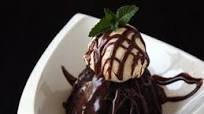 Mini Chocolate Bundt Cake Sundaes with Homemade Hot Fudge Sauce Mini Chocolate Bundt Cake Sundaes with Homemade Hot Fudge Sauce