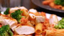 Chicken Broccoli Pasta in Vodka Sauce Chicken Broccoli Pasta in Vodka Sauce