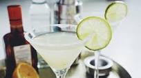 Watch how to make a perfect margarita Watch how to make a perfect margarita