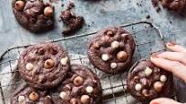 Triple Chip Chocolate Cookies Triple Chip Chocolate Cookies