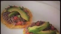 Tostadas de salpicón de res Tostadas de salpicón de res