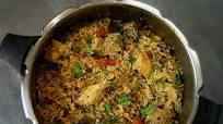 Pressure Cooker Chicken Biryani - Tamil Style Easy Chicken Biryani Pressure Cooker Chicken Biryani - Tamil Style Easy Chicken Biryani