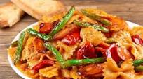 One Pan Charred Vegetable Farfalle with Parmesan-garlic bread One Pan Charred Vegetable Farfalle with Parmesan-garlic bread
