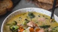 Creamy Finnish Salmon Soup (Lohikeitto) Creamy Finnish Salmon Soup (Lohikeitto)