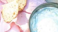 Tzatziki, den klassiska grillsåsen Tzatziki, den klassiska grillsåsen