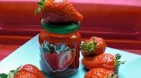 Strawberry jam with whiskey Strawberry jam with whiskey