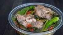 Sinigang na Pata with Gabi Sinigang na Pata with Gabi