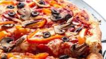 Deep-Dish Pizza Recipe (Supreme) Deep-Dish Pizza Recipe (Supreme)