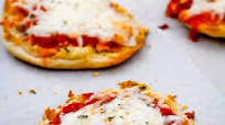 English Muffin Pizzas English Muffin Pizzas