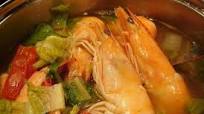 Sinigang na hipon (sour shrimp soup) Sinigang na hipon (sour shrimp soup)