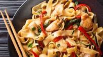 THAI DRUNKEN NOODLES RECIPE (Pad Kee Mao) THAI DRUNKEN NOODLES RECIPE (Pad Kee Mao)