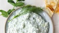 Bright & Fresh Greek Tzatziki Sauce Bright & Fresh Greek Tzatziki Sauce
