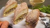 Copycat Portillo's Italian Beef Recipe Copycat Portillo's Italian Beef Recipe