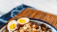 Taiwanese Braised Minced Pork Over Rice (肉燥饭) Taiwanese Braised Minced Pork Over Rice (肉燥饭)