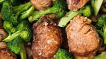 One Pan Pork Medallions with Broccoli One Pan Pork Medallions with Broccoli