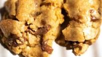 Simple and Quick Chocolate Chip Cookies Simple and Quick Chocolate Chip Cookies