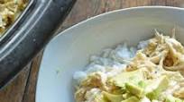 Stupid Easy Crockpot Chicken Verde {paleo, gluten free} Stupid Easy Crockpot Chicken Verde {paleo, gluten free}