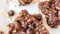 Easy No-Bake Cookies with Chocolate Chips and Peanut Butter Easy No-Bake Cookies with Chocolate Chips and Peanut Butter
