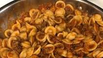 Shells with Bacon and Beef Sauce Shells with Bacon and Beef Sauce