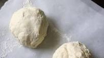 2-Ingredient Pizza Dough (Weight Watchers Pizza) 2-Ingredient Pizza Dough (Weight Watchers Pizza)