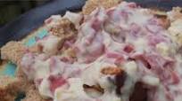 Mom's Easy Creamed Chipped Beef on Toast Mom's Easy Creamed Chipped Beef on Toast