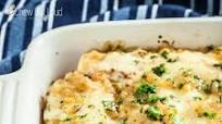 4-Ingredient Salsa Verde Enchilada Bake 4-Ingredient Salsa Verde Enchilada Bake