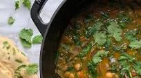 Chole Saag - Chickpea & Spinach Curry Chole Saag - Chickpea & Spinach Curry