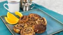 Semi-Homemade Slow Cooker Caramel Rolls Semi-Homemade Slow Cooker Caramel Rolls