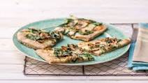 Mushroom and Spinach Flatbread with Fresh Mozzarella, Garlic, and Parmesan Mushroom and Spinach Flatbread with Fresh Mozzarella, Garlic, and Parmesan