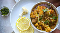 Instant Pot Gobi Gosht (Cauliflower & Meat Curry) Instant Pot Gobi Gosht (Cauliflower & Meat Curry)