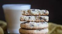 Chocolate Chip Shortbread with macadamia nuts Chocolate Chip Shortbread with macadamia nuts