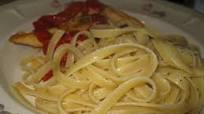 Linguine With Butter, Lemon and Garlic Linguine With Butter, Lemon and Garlic