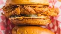 Popeye’s Chicken Sandwich Popeye’s Chicken Sandwich