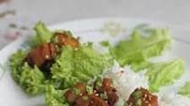 Doejibulgogi (Korean Spicy Stir-fried Pork) Doejibulgogi (Korean Spicy Stir-fried Pork)