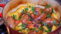 Dublin Coddle ( Traditional Irish Food) Dublin Coddle ( Traditional Irish Food)