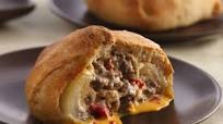 Stuffed Onion Packets with Cheese Sauce Stuffed Onion Packets with Cheese Sauce
