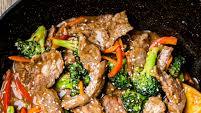 Beef and Broccoli Stir Fry (Whole30) Beef and Broccoli Stir Fry (Whole30)